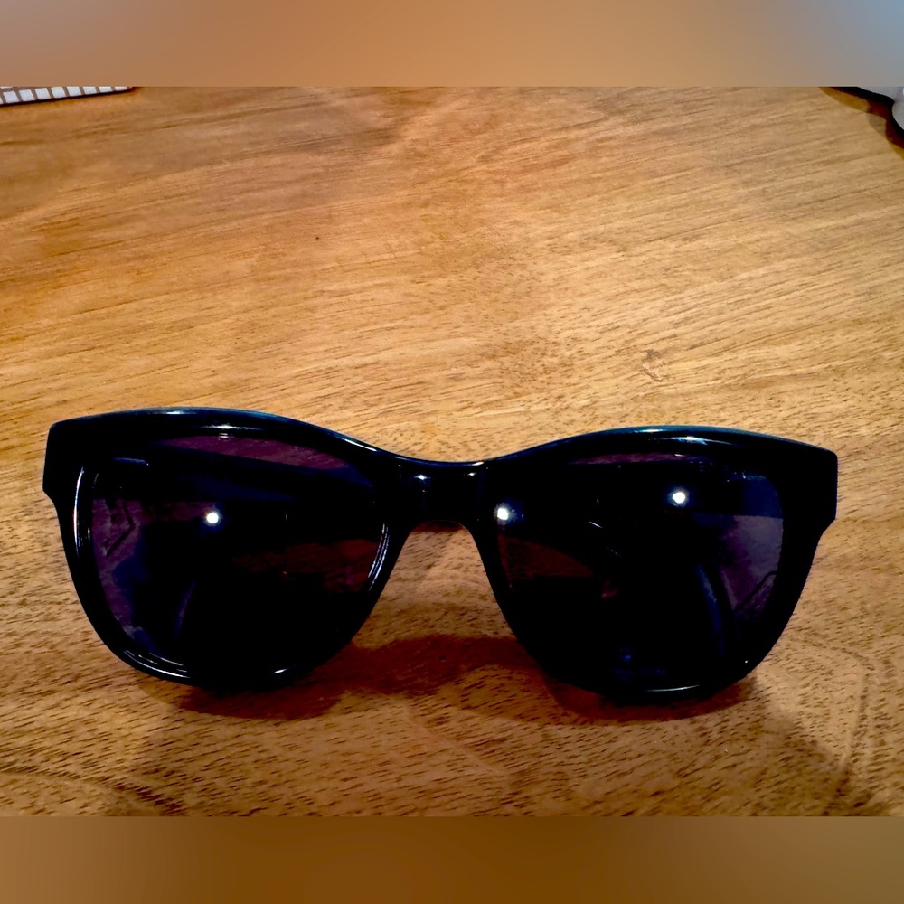 Gently Used Ted Baker London Blue Sunglasses